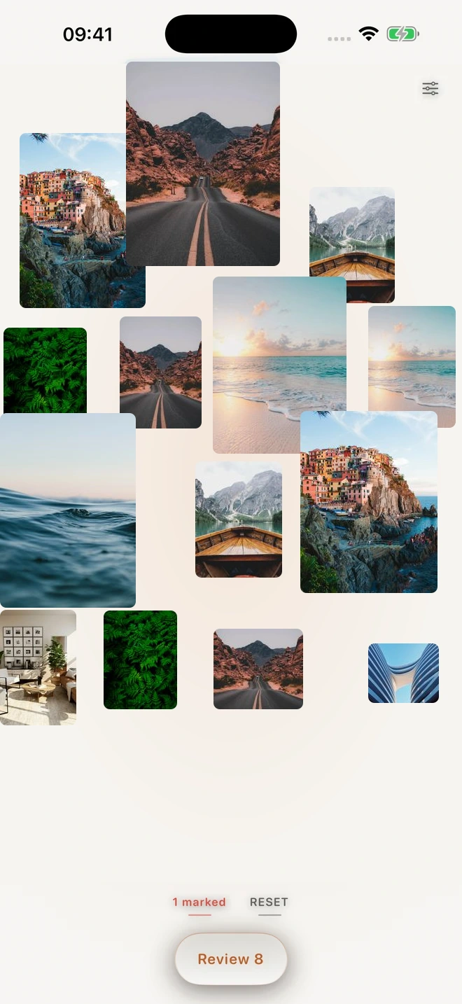 Photo Clean spatial photo wall